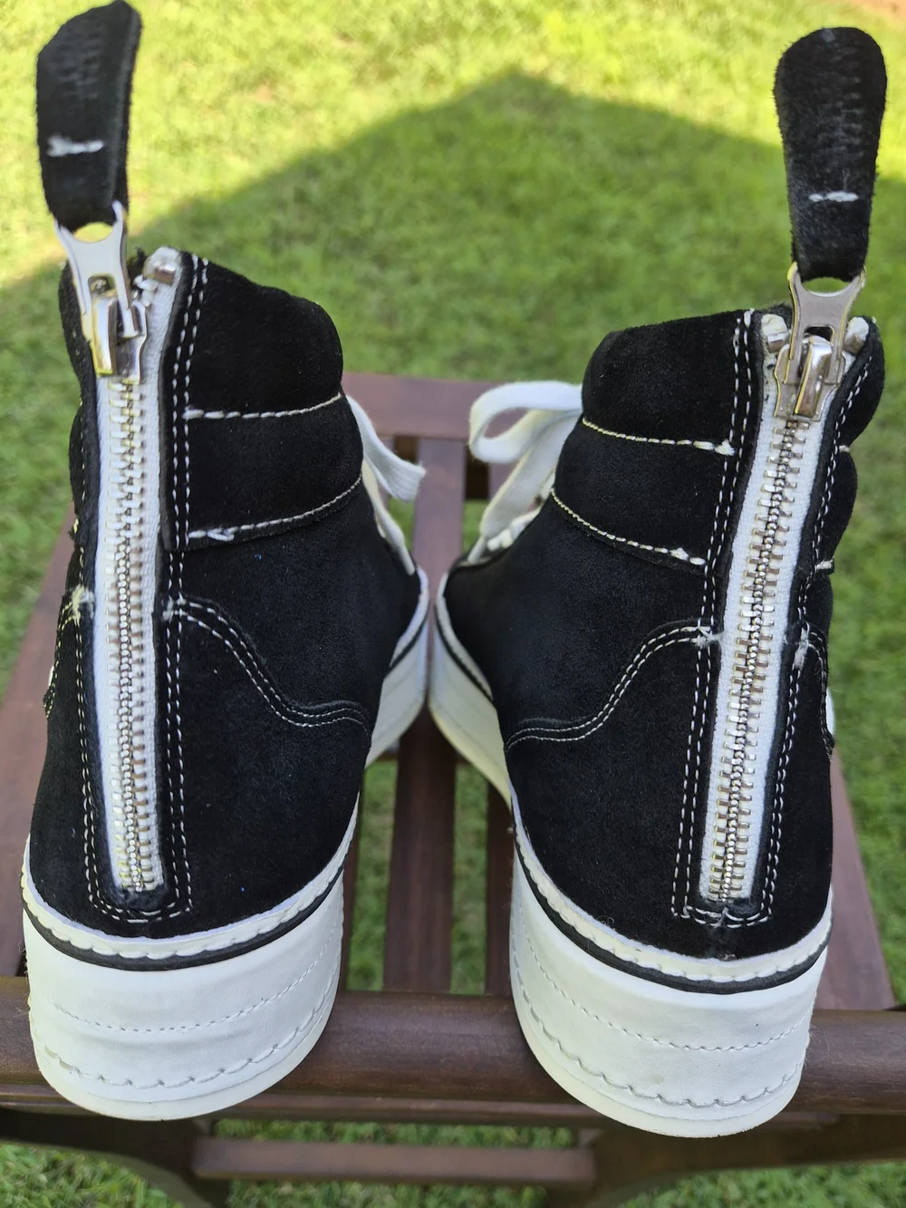 Steve Madden description gorgeous